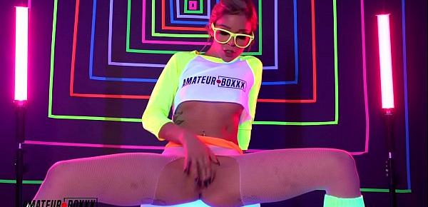  AmateurBoxxx - Kali Roses Neon Masturbation